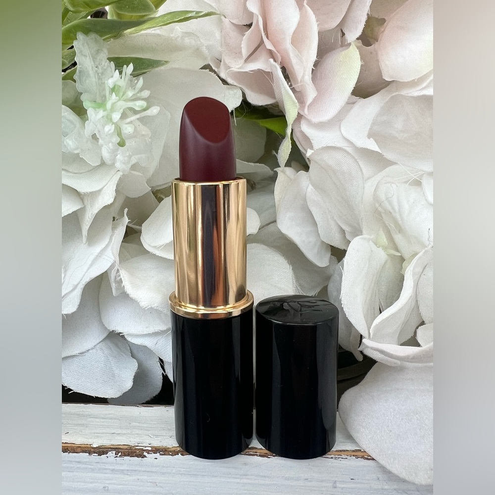 Lancome Rouge magnetic Lipstick in color Breathless. NEW. Full size Discontinued